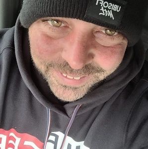 Meet your Posher, Nicolas
